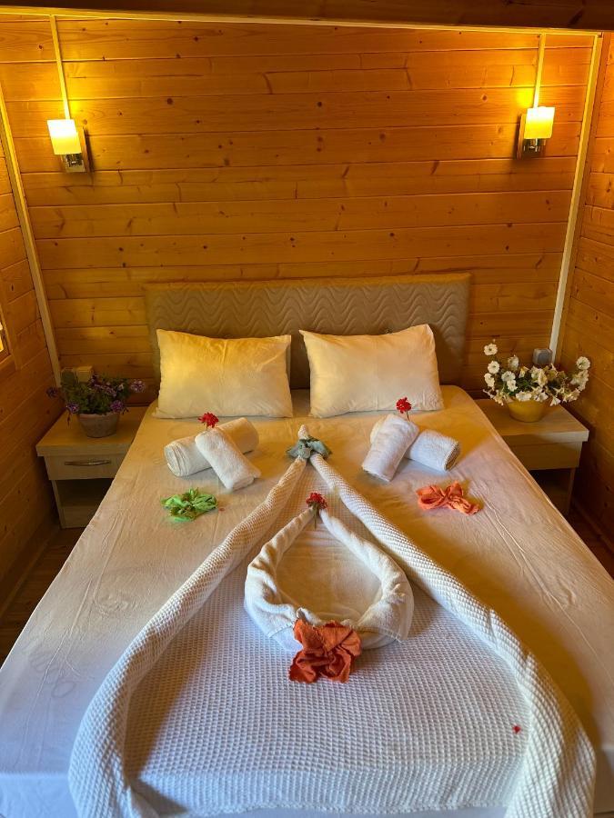קמר Felicity Hotel & Bungalows מראה חיצוני תמונה