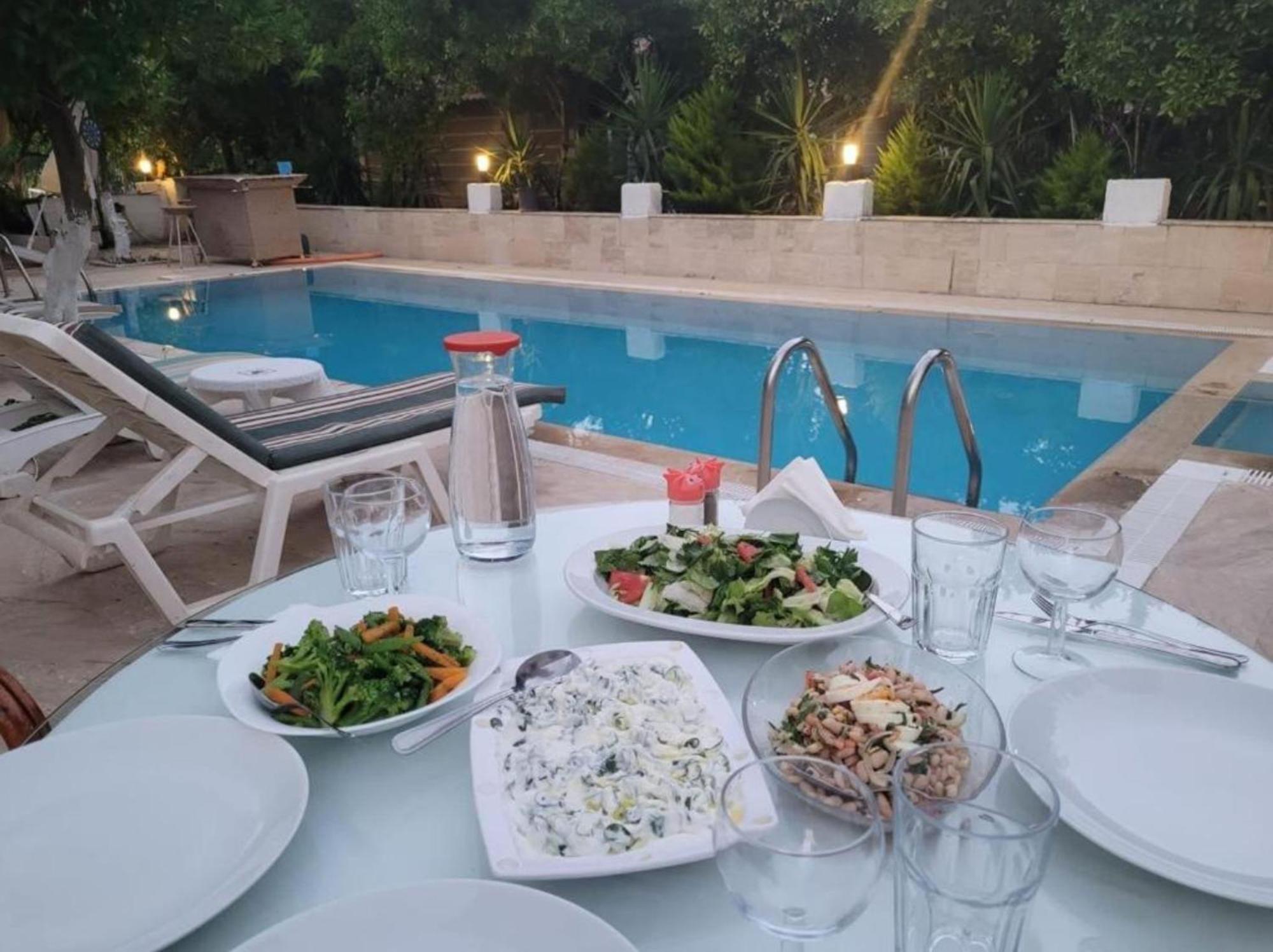 קמר Felicity Hotel & Bungalows מראה חיצוני תמונה